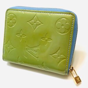 LOUIS VUITTON Monogram Vernis Zippy Coin Purse